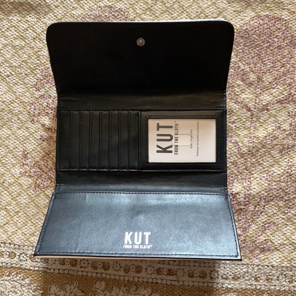 Wallet - Picture 2 of 3